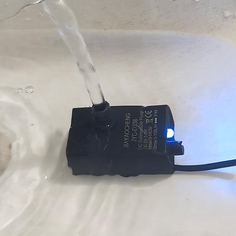 超静音USB水槽フィルターポンプ ミニペット噴水 水中ポンプ - Aquarium Mini Fish のレビューと価格